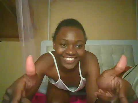 Preetygirlyz online show from June 8, 12:39 pm