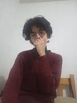 RobinTheBirdy online show from May 23, 3:38 am