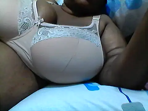 Pretty sandrah online show from July 4, 2:24 pm