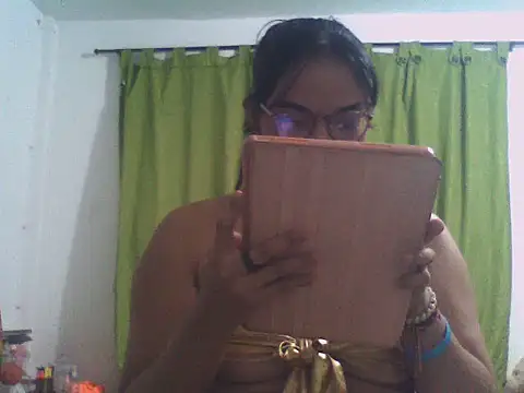 Gaby051001 online show from June 3, 2:01 am