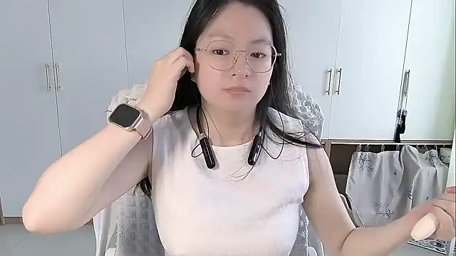 Erya-369 online show from June 13, 1:14 am