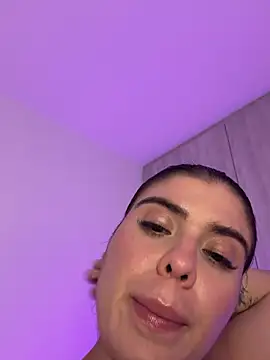 Danilopez3 online show from May 20, 1:46 am