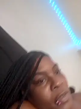 damnshegotass online show from June 30, 6:51 pm