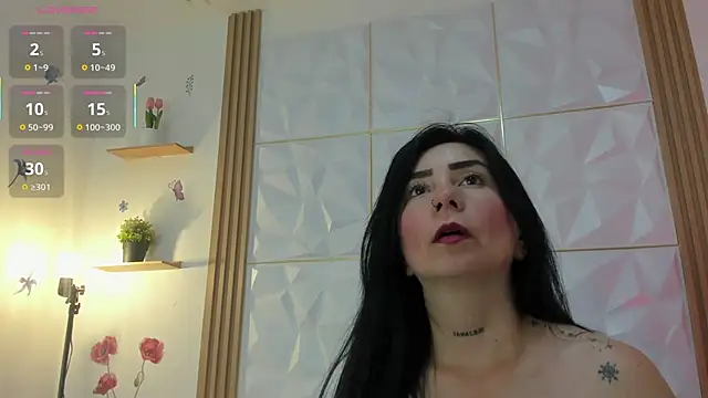 Anniee 333 online show from June 9, 1:43 pm