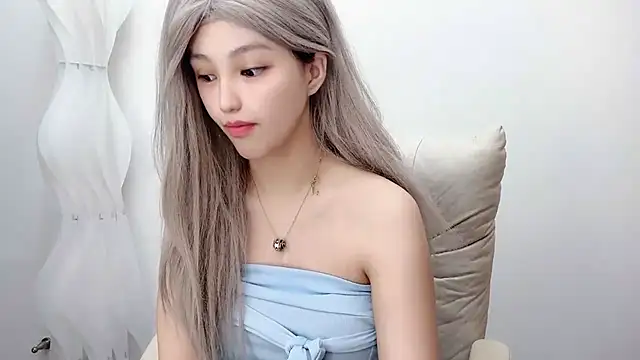jiangjiang2005 online show from June 27, 6:36 pm