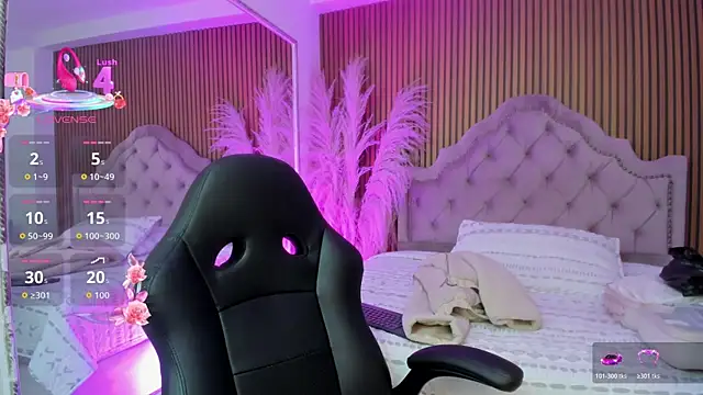 CleoFoxxx  online show from July 2, 8:04 pm
