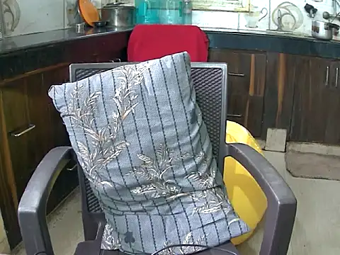 shallykaul online show from July 8, 4:47 am