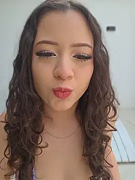 DollyRosee online show from July 2, 9:21 pm