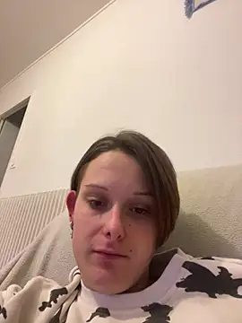 Quenn667 online show from June 7, 8:26 pm
