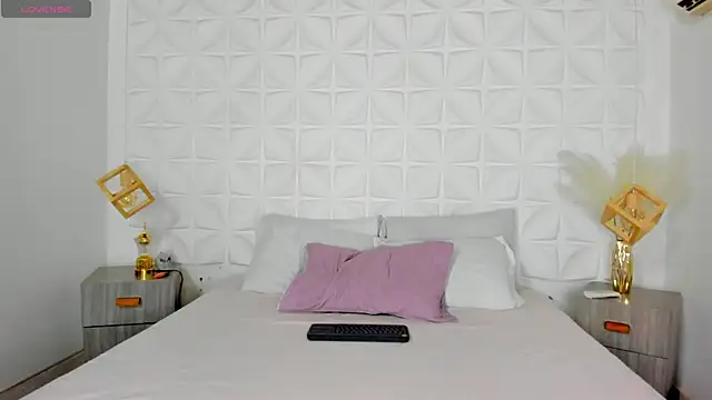 Cathaleya sexy online show from June 5, 9:21 pm