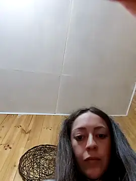 VickymoreX online show from June 16, 1:50 am