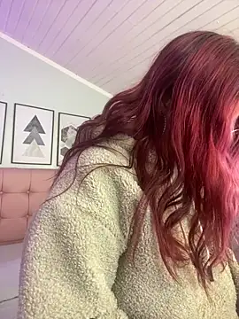 LilMoon  online show from June 20, 2:31 pm