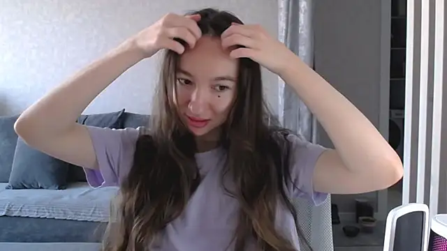 Maryana Ro online show from October 22, 8:41 am