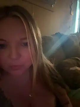 sexysabrina697 online show from June 16, 11:39 pm