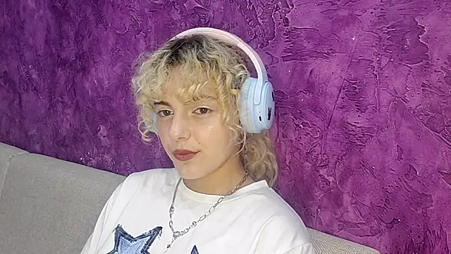 dewdop online show from June 9, 5:12 pm