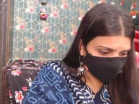 Sensual-bella online show from June 15, 5:51 am