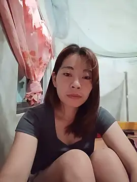 -Trinina- online show from June 6, 4:24 pm