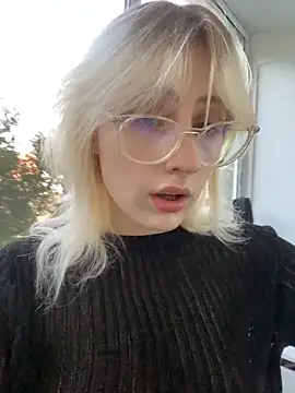 xp blondie online show from July 6, 12:16 am