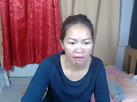 urpretty hotmama online show from June 6, 1:56 am