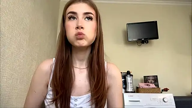 Kitty M0rphes online show from June 26, 6:25 am