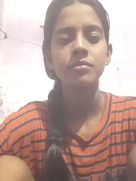 Saloni-Tyagi online show from July 25, 9:11 pm