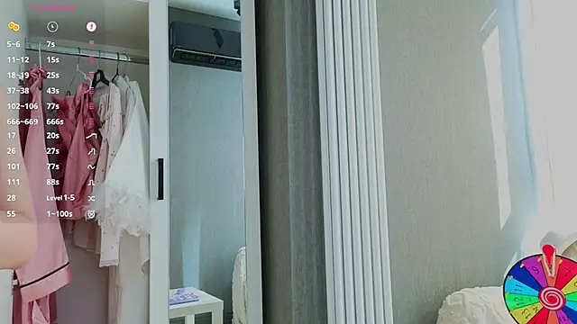 sexy xs online show from June 19, 12:41 pm