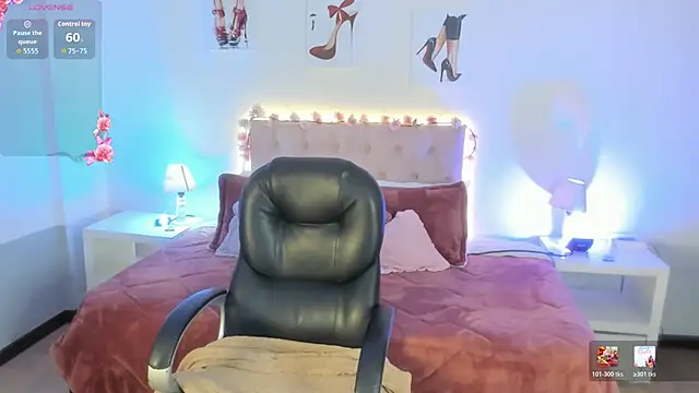 kat cute   online show from June 20, 3:21 am