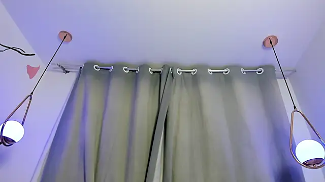 alice elare online show from June 26, 4:03 am