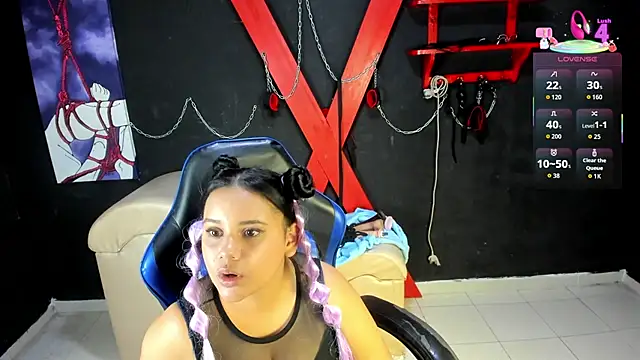 NahomyEvans online show from June 25, 4:19 pm