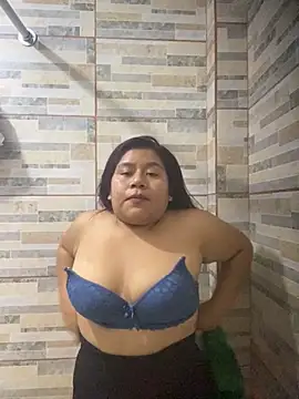 alecamila online show from June 9, 12:21 am