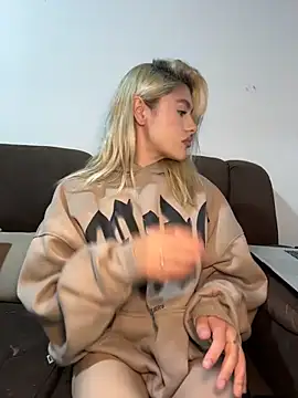 Lia-firee online show from July 22, 3:18 am