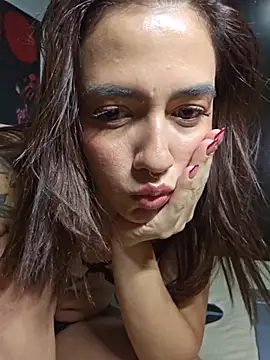 mile latina online show from June 9, 6:46 am