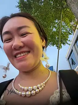 mollymm online show from July 22, 12:17 pm