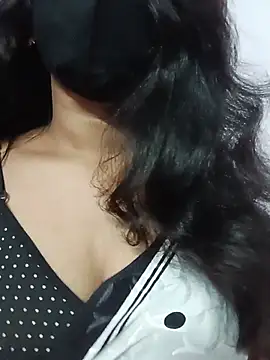 Clara-Lilly online show from July 1, 5:29 am