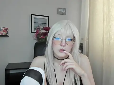 NikaDream online show from June 16, 1:12 pm