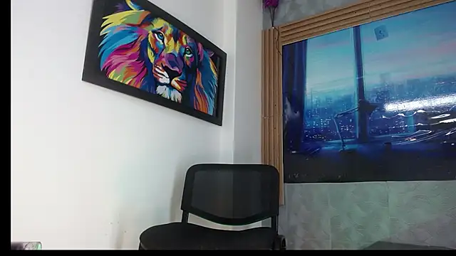 Astrid Cardenas online show from July 8, 7:54 am