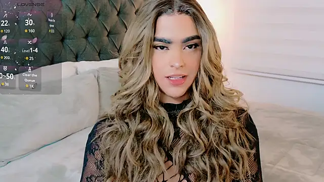 Snapshot of Scarlethvhonparker chatting on October 11, 1:32 am Scarlethvhonparker online show from October 11, 1:32 am