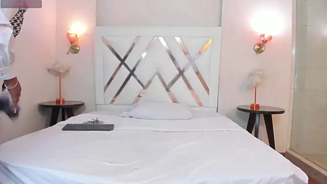 Sky Collins  online show from July 30, 8:42 pm