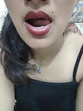 Ritika jha01 online show from July 25, 5:20 pm