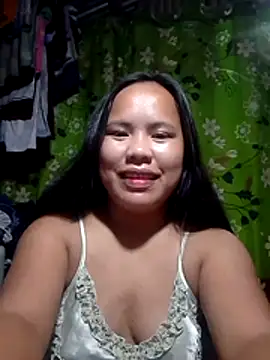 HotPussyPinay online show from July 6, 12:32 pm