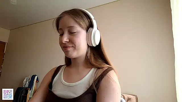 BethGoodman online show from June 21, 2:10 pm