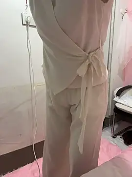 xiaojiao520 online show from July 8, 1:57 pm