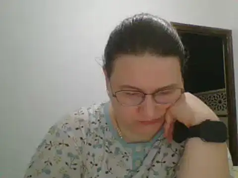 Tarelyn online show from June 27, 1:29 am