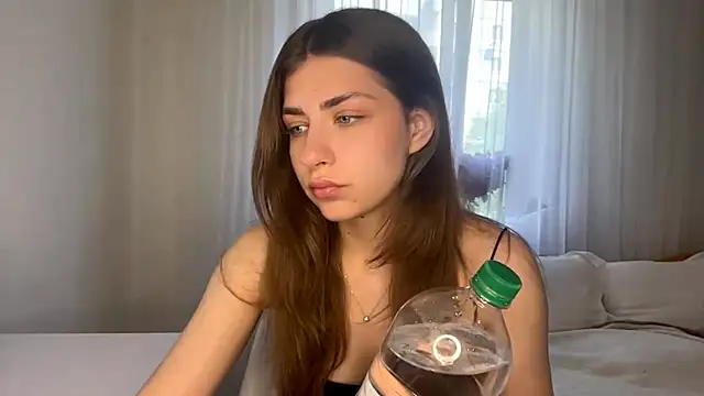 Adrll Cute online show from June 28, 11:17 am