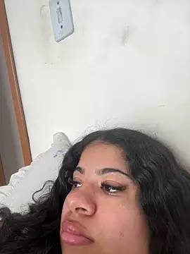 curlygirl777 online show from July 18, 6:43 pm