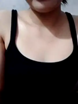 EiRa121 online show from July 8, 3:14 pm