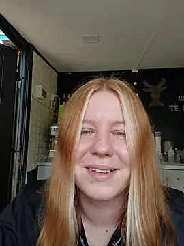 Hinattka online show from July 16, 2:32 pm