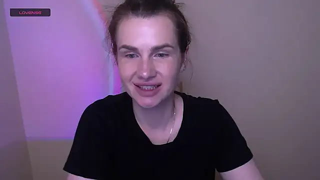 AniWa777 online show from July 13, 9:21 am