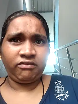 RiyaHot online show from July 15, 12:10 pm