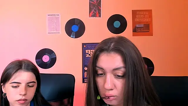 selena crystal online show from July 19, 9:55 am